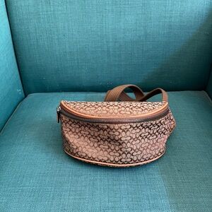 Classic Coach Brown Crossbody Bag